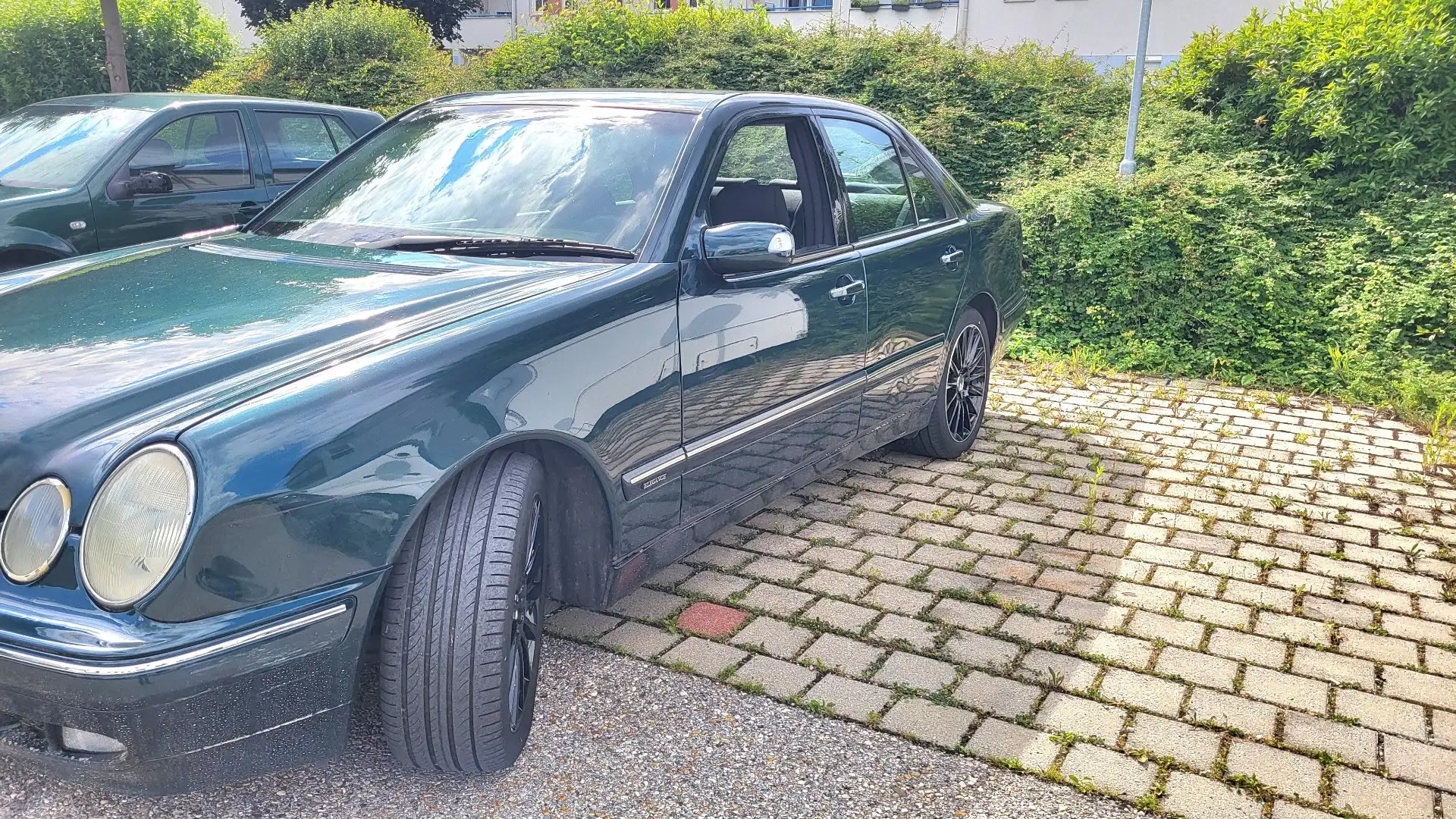 Mercedes-Benz E 200 Elegance CDI Aut. pickel 01.2026 - 2
