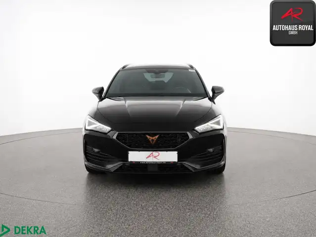 Cupra Leon view 8