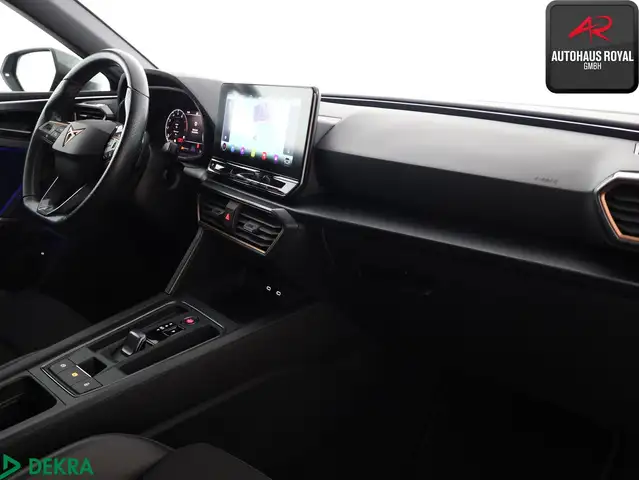 Cupra Leon view 11