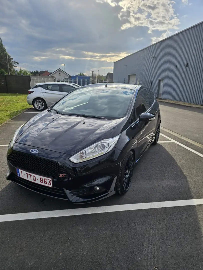 Ford Fiesta ST1 1.6 EcoBoost - 1