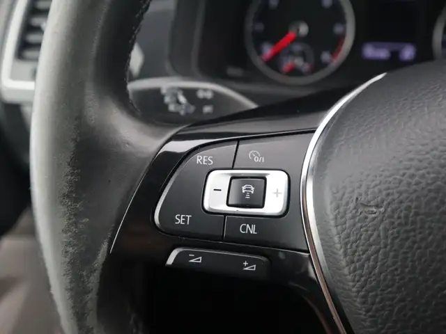 Volkswagen Transporter view 30