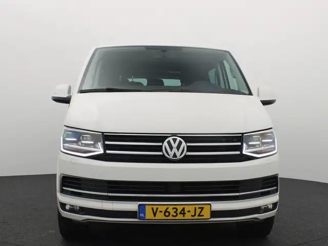 Volkswagen Transporter view 18