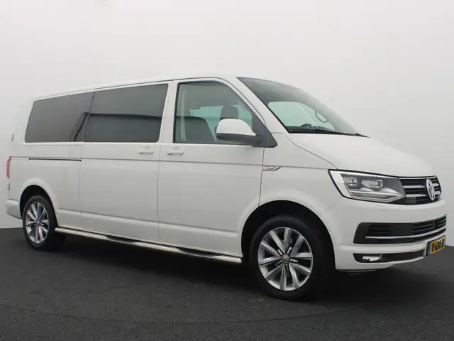 Volkswagen Transporter view 16