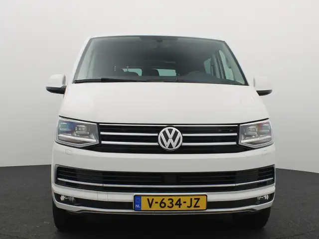 Volkswagen Transporter view 17