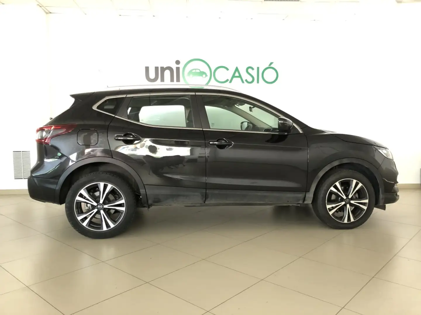 Nissan Qashqai 1.3 DIG-T N-Style 4x2 103kW Negro - 2