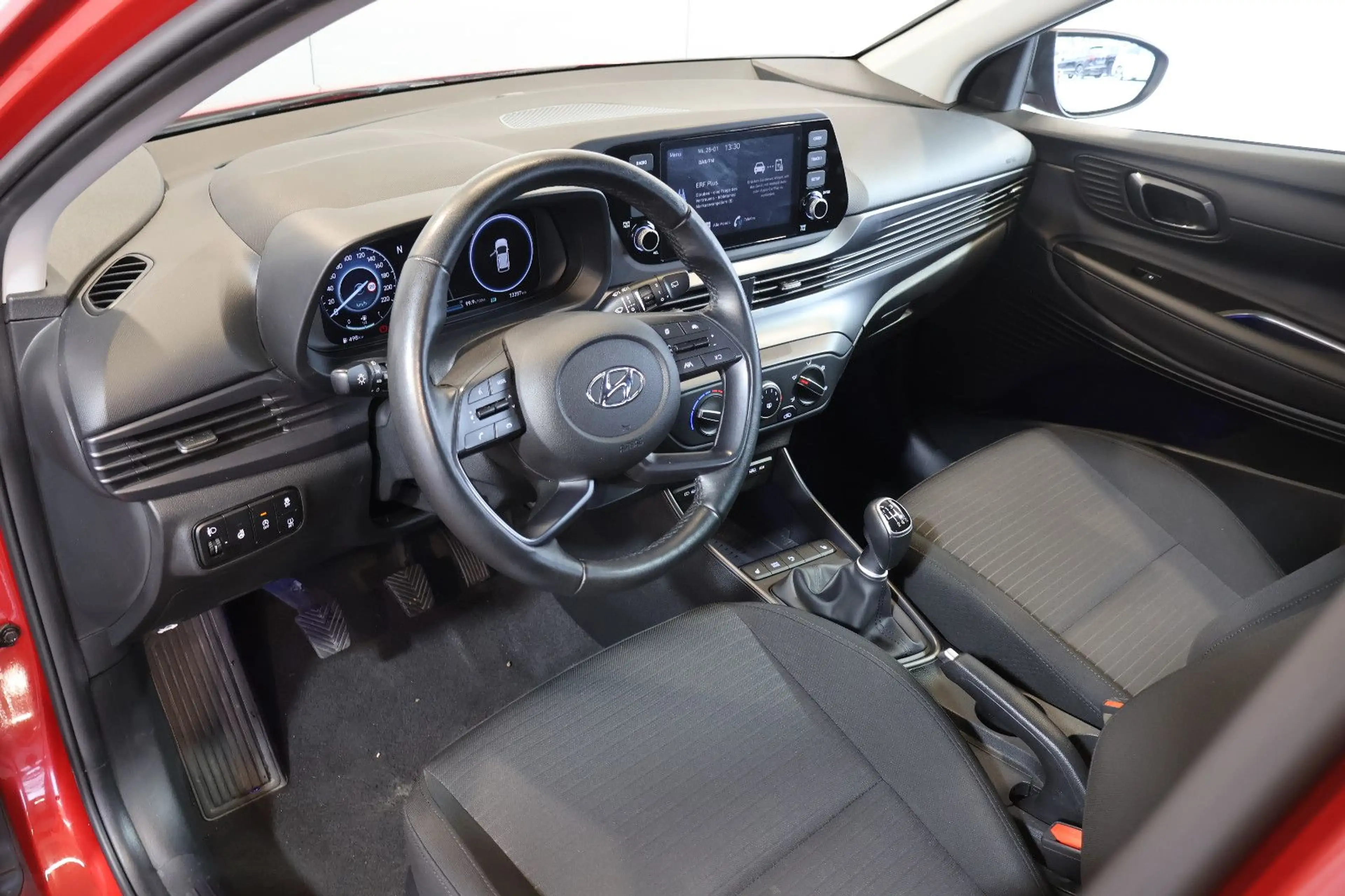 Hyundai i20 Trend DIGITAL+CARPLAY+LANE+KAM+ALU — photo 12