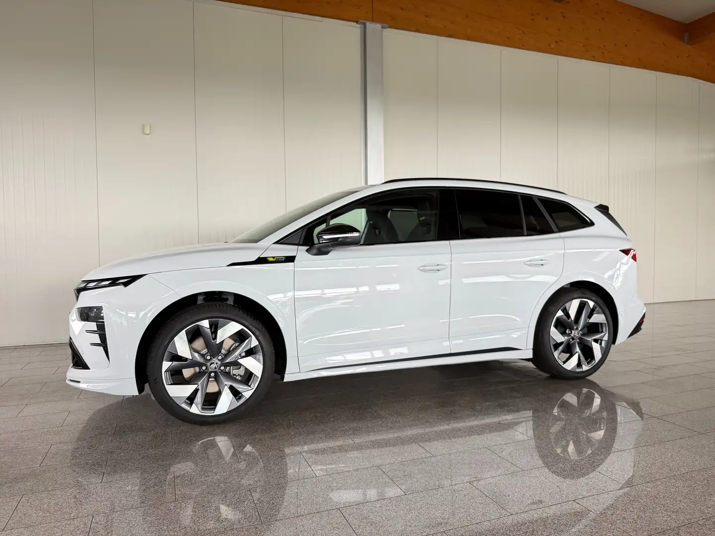 Skoda Enyaq Enyaq RS 2027 Weiß - 1