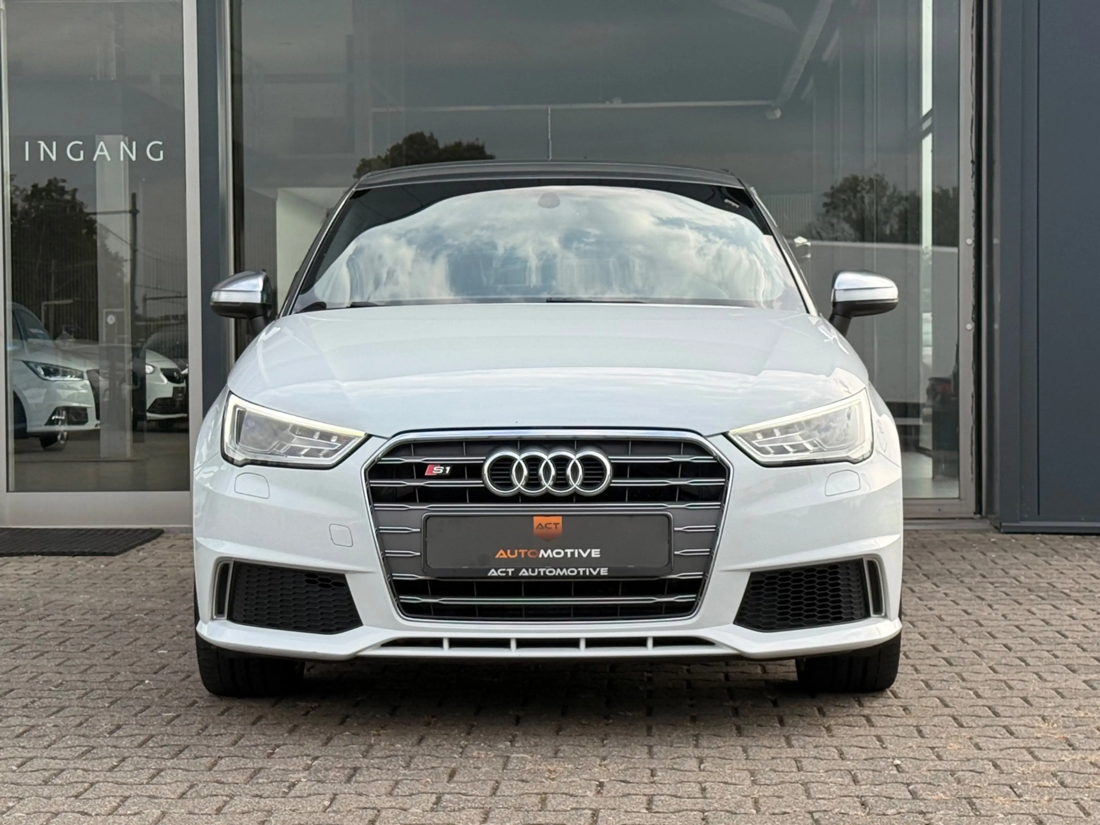 Audi S1 Sportback 2.0 TFSI S1 Quattro Pro Line Plus — photo 8