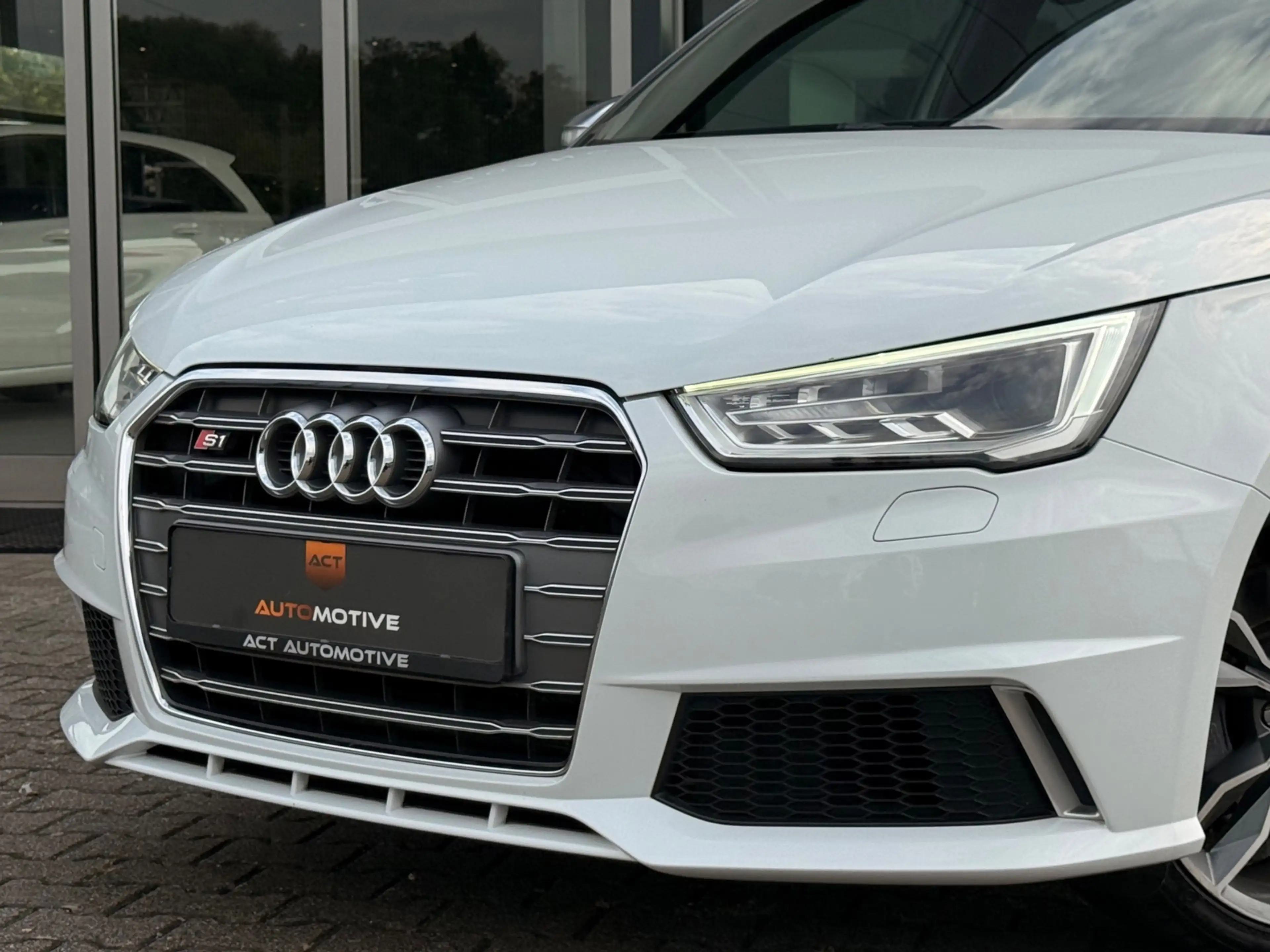 Audi S1 Sportback 2.0 TFSI S1 Quattro Pro Line Plus — photo 5
