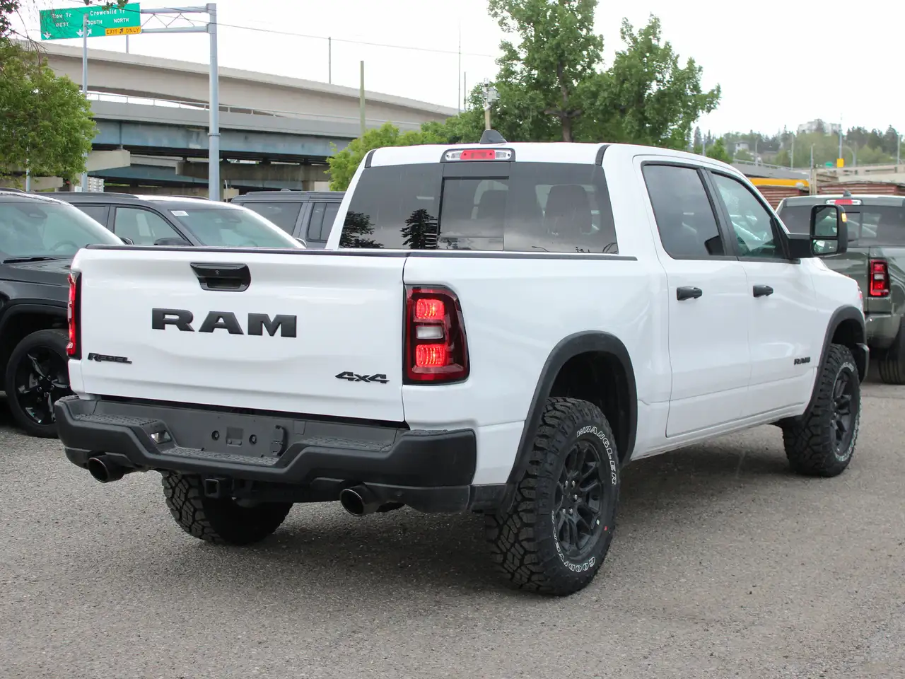 RAM 1500 photo RAM 1500