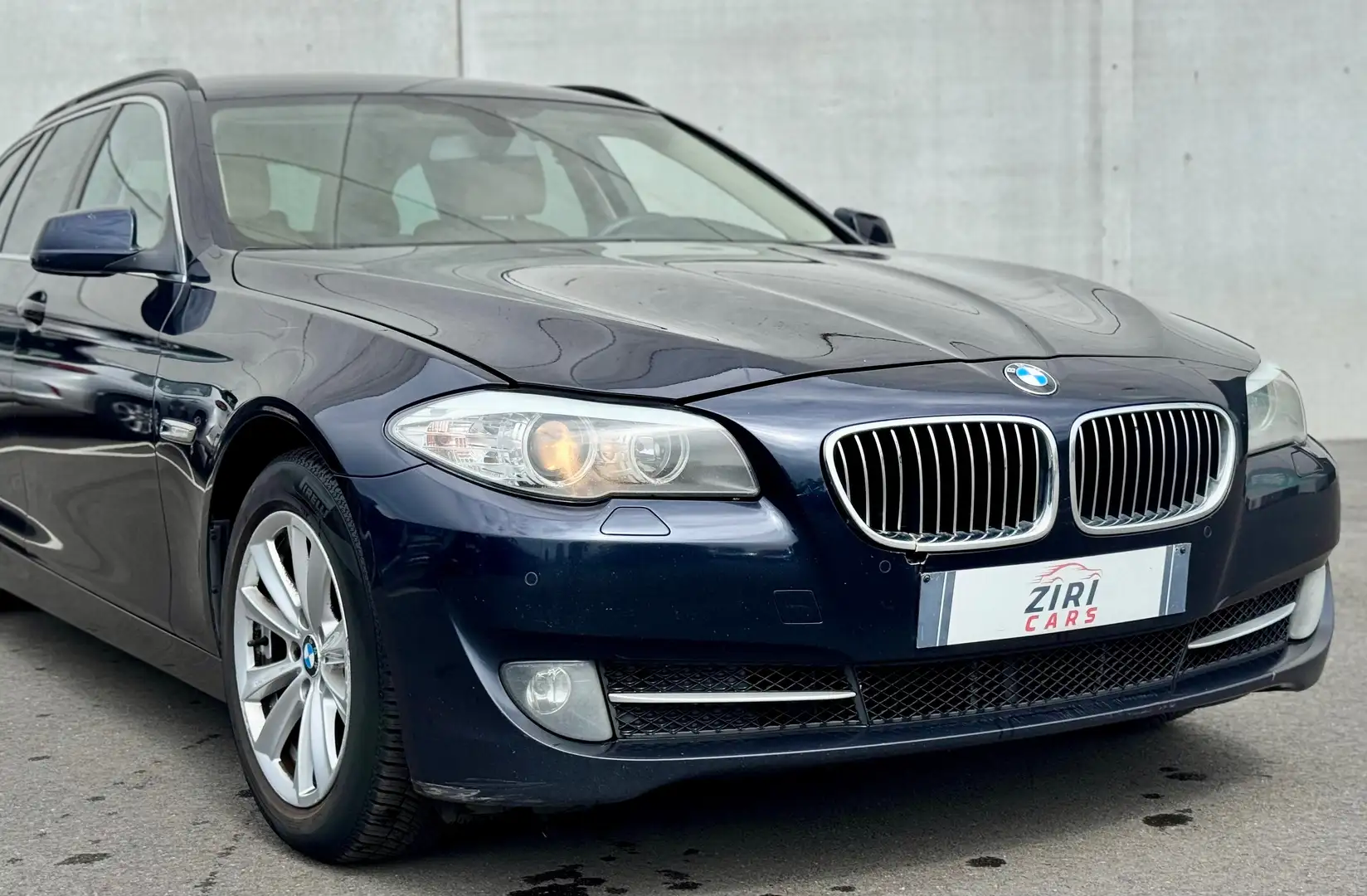 BMW 525 Touring 525dAS Start/Stop - Export - Marchand Bleu - 2