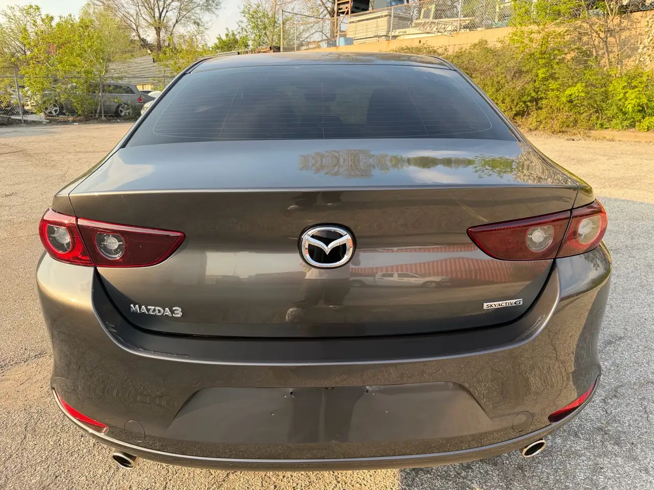 Mazda 3 снимка Mazda 3