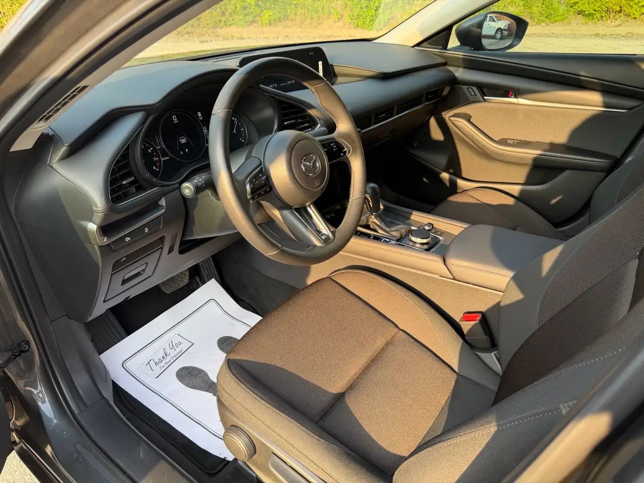 Mazda 3 снимка Mazda 3