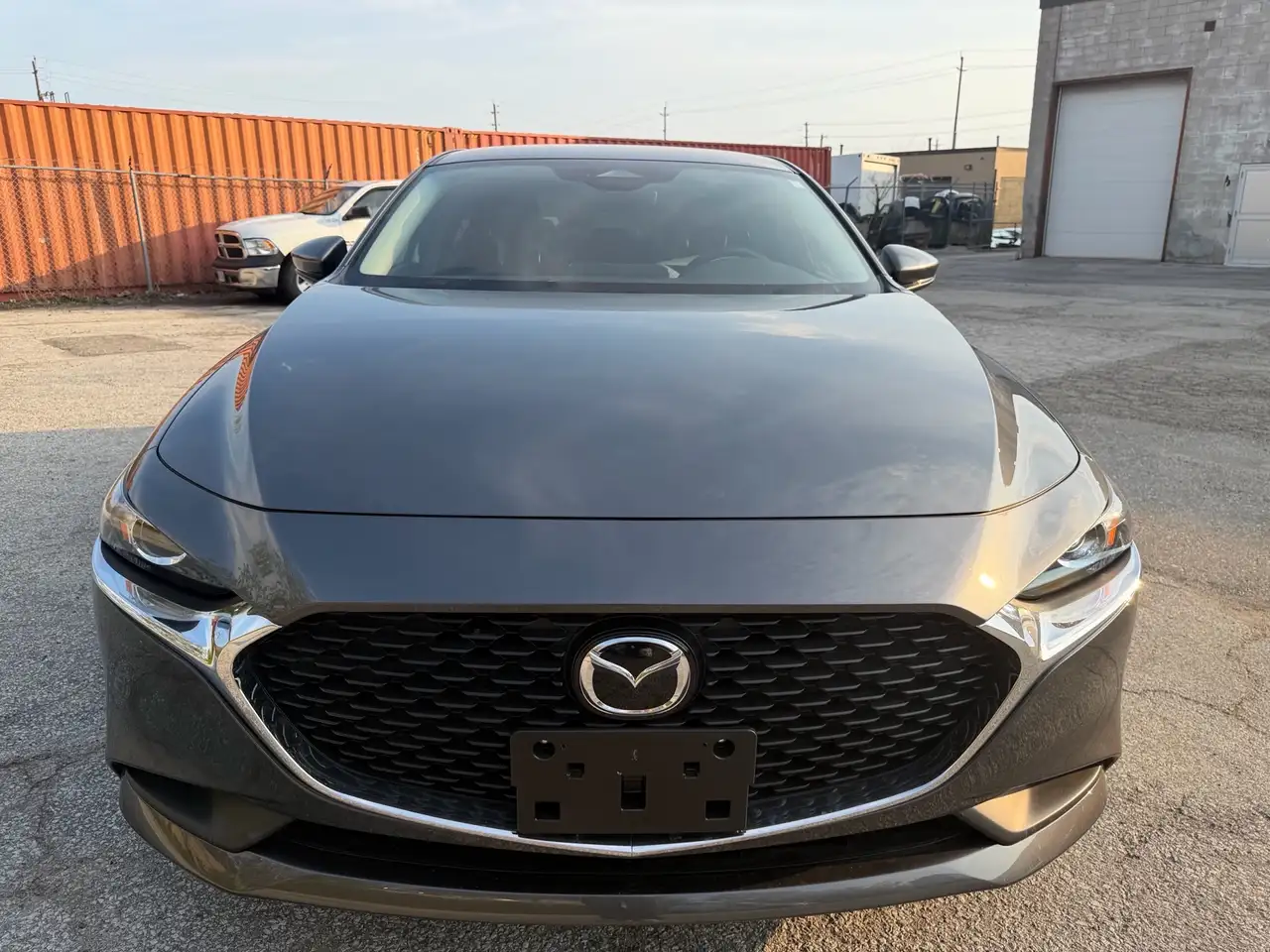 Mazda 3 снимка Mazda 3