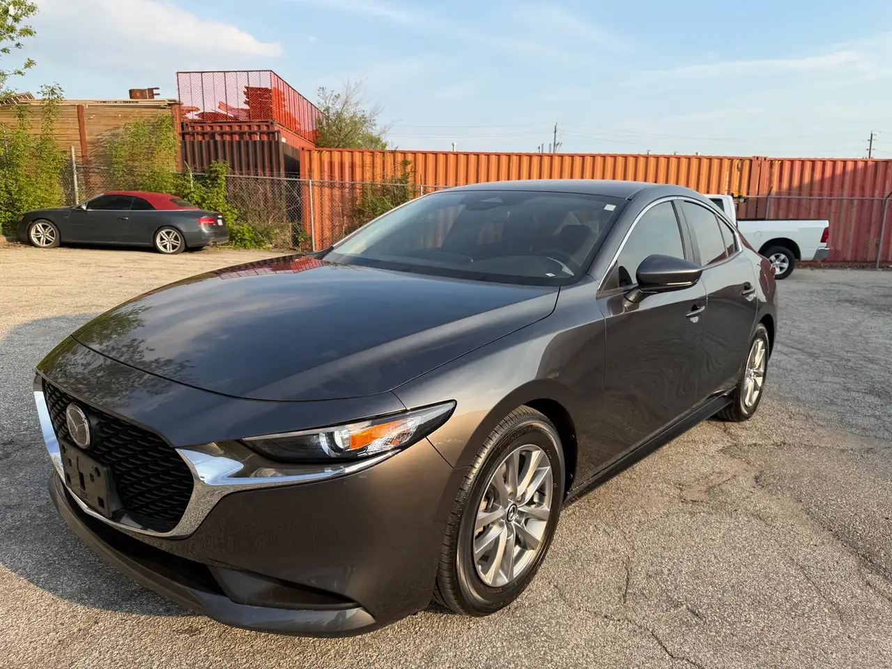 Mazda 3 снимка Mazda 3