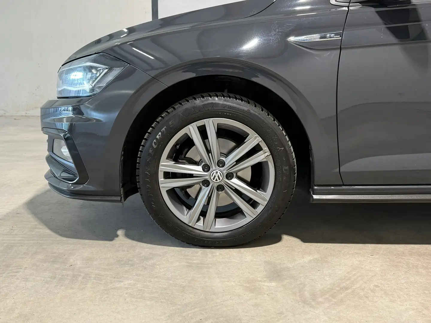 Volkswagen Polo 1.0 TSI 3xR-Line 2019 DSG LED CLIMA CAR-PLAY PDC Grijs - 2
