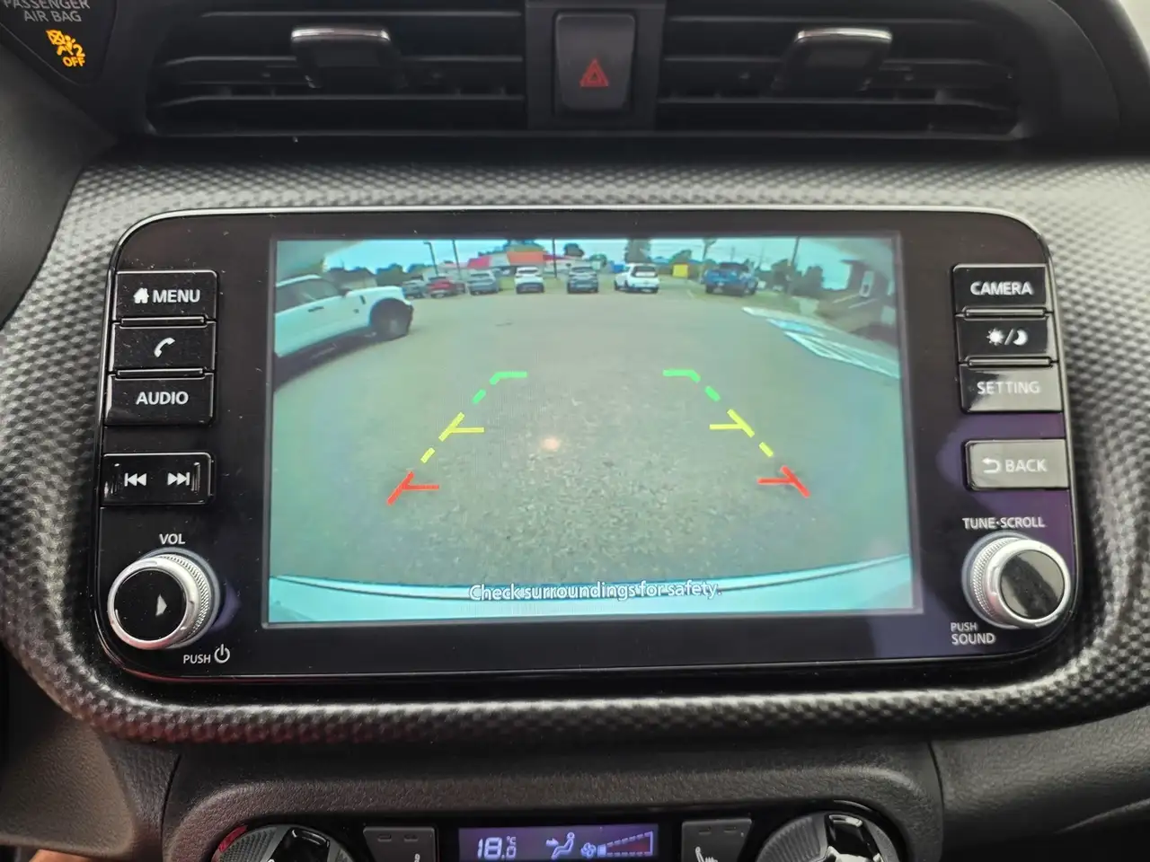 Nissan Kicks photo Nissan Kicks