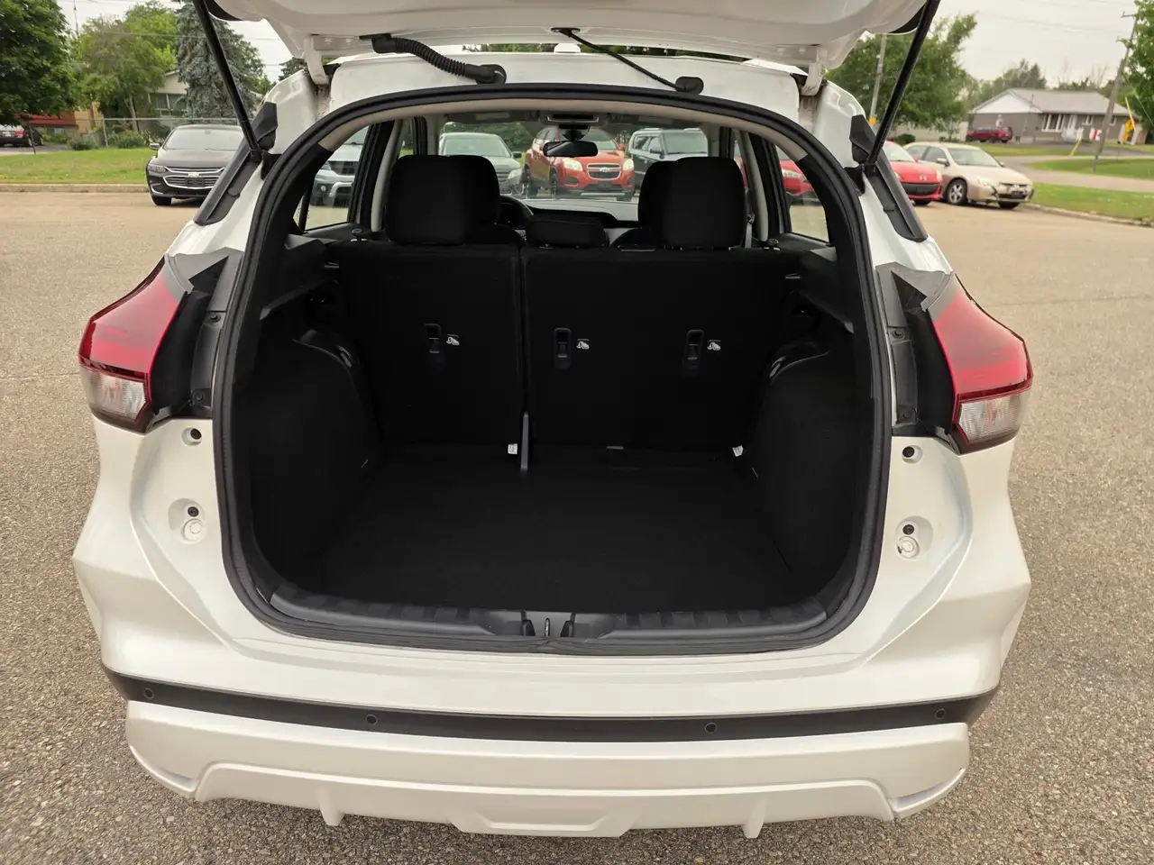 Nissan Kicks photo Nissan Kicks