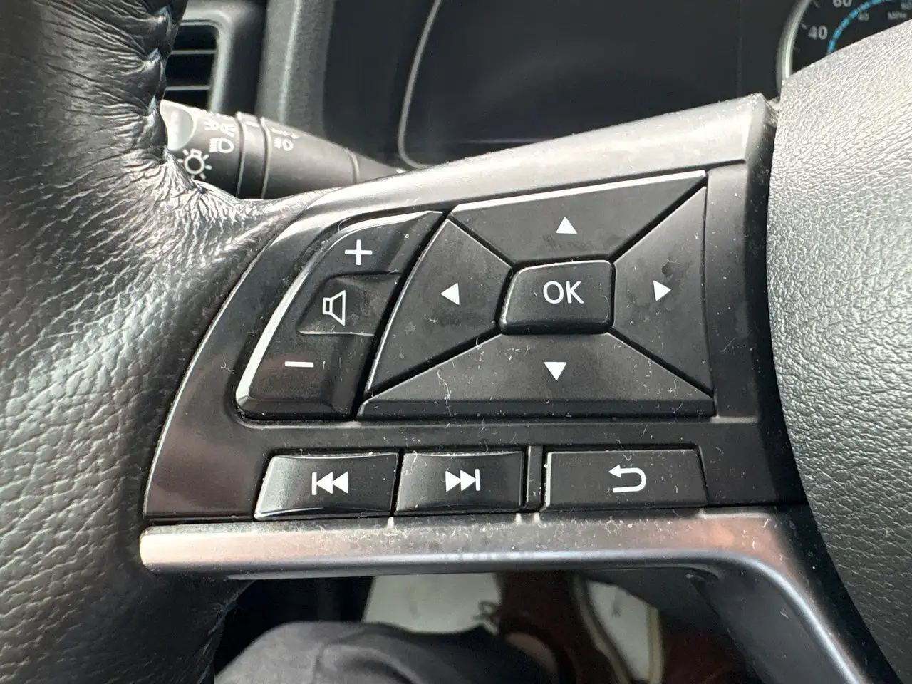 Nissan Leaf снимка Nissan Leaf