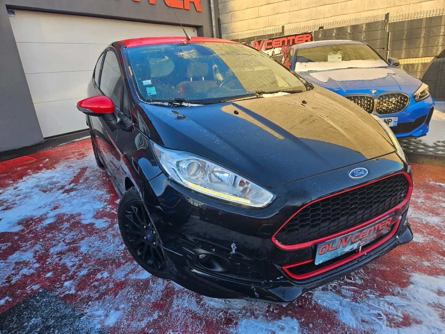Ford Fiesta 1.0 EcoBoost 140 S crna - 2