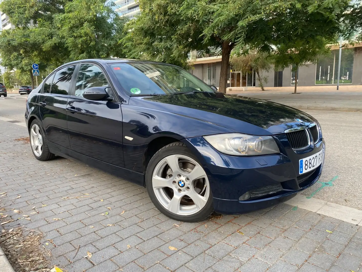 BMW 318 318i - 2