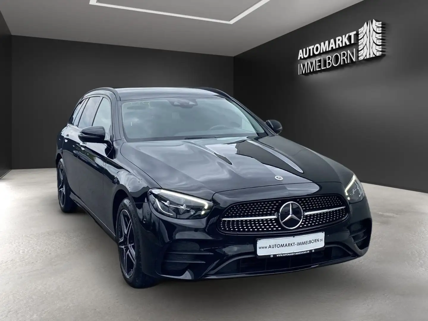 Mercedes-Benz E 300 de ALLRAD AMG Night*Distro*HUD*Memory*LED Schwarz - 2
