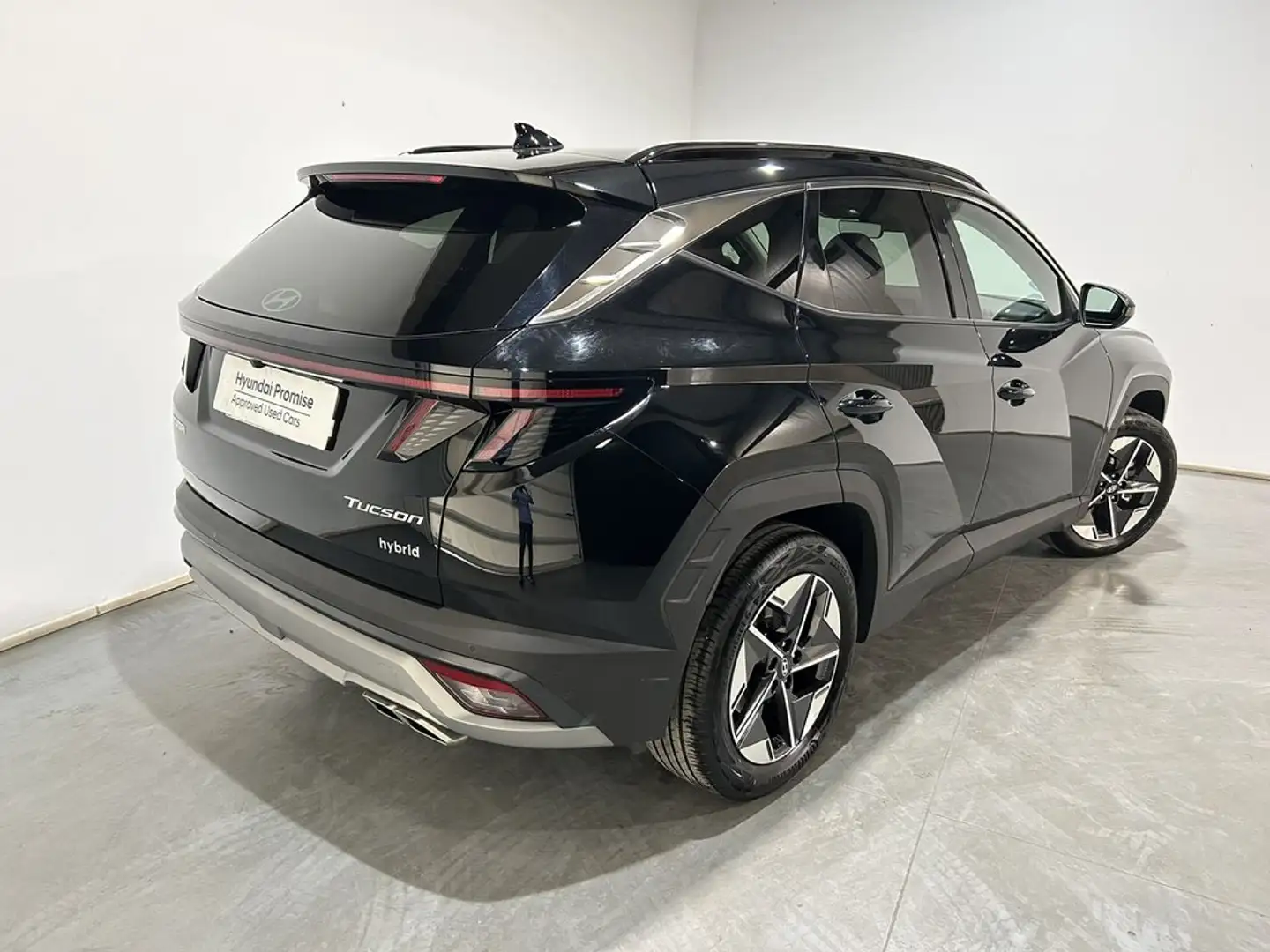 Hyundai TUCSON 1.6 T 48V Tecno Sky DT Negro - 2