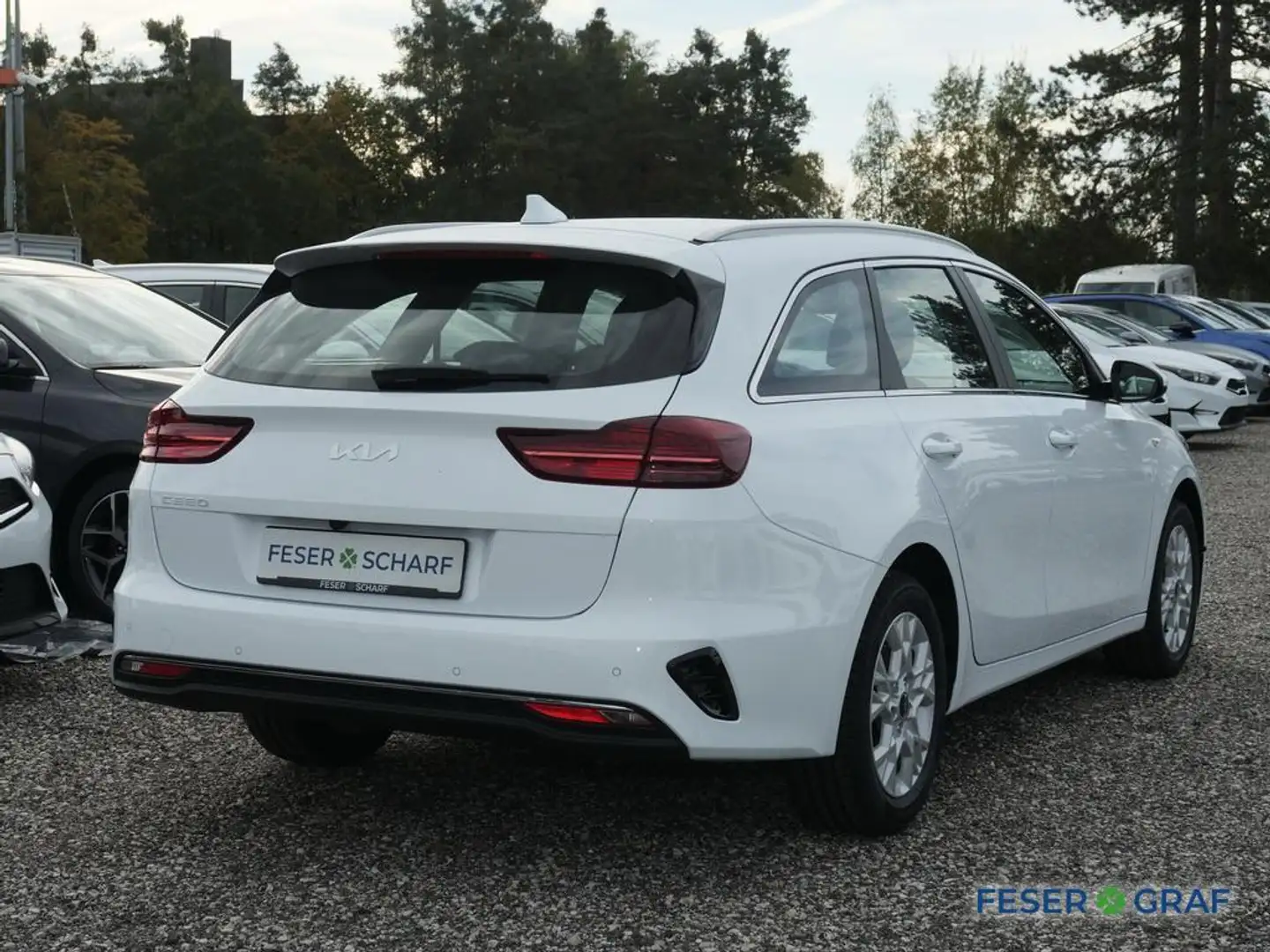 Kia Ceed SW / cee'd SW 1.5T 140 VISION KOMFORT+NAVI Blanco - 2