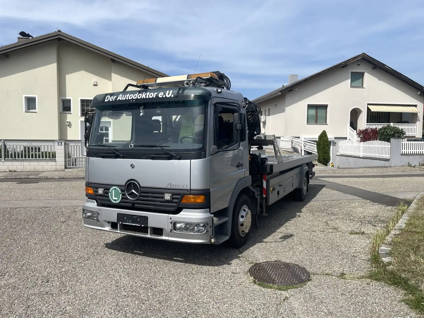 Mercedes-Benz Atego 1328 Abschleppwagen Kranwagen - 2