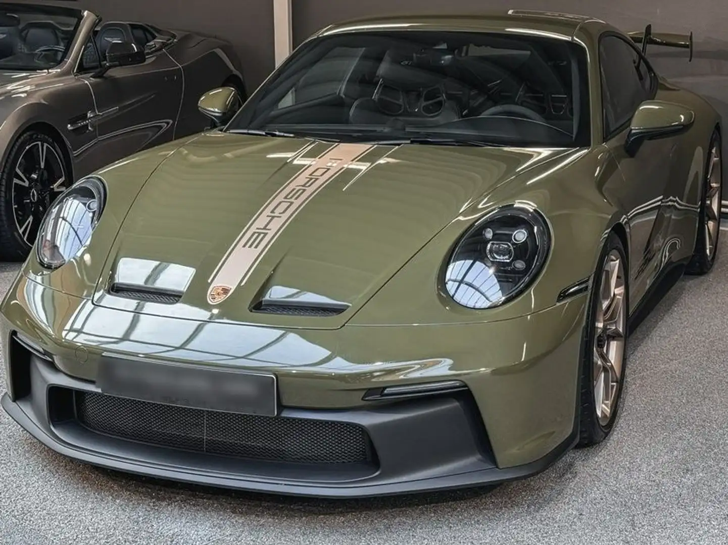 Porsche 992 GT3 PDK Verde - 1