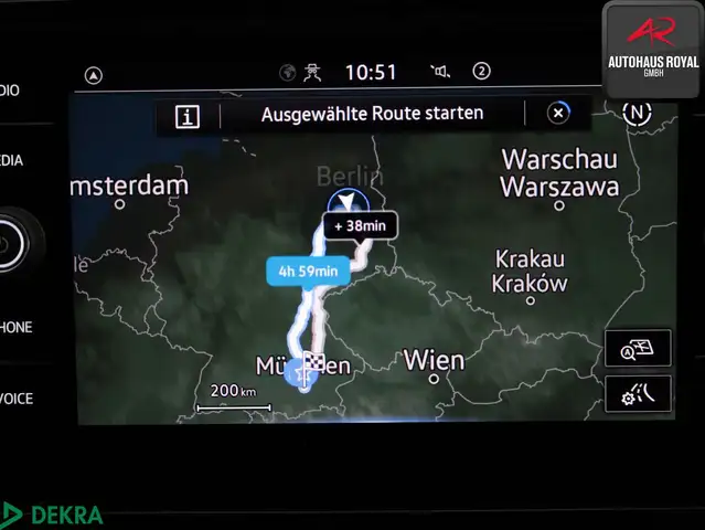 Volkswagen Passat view 15