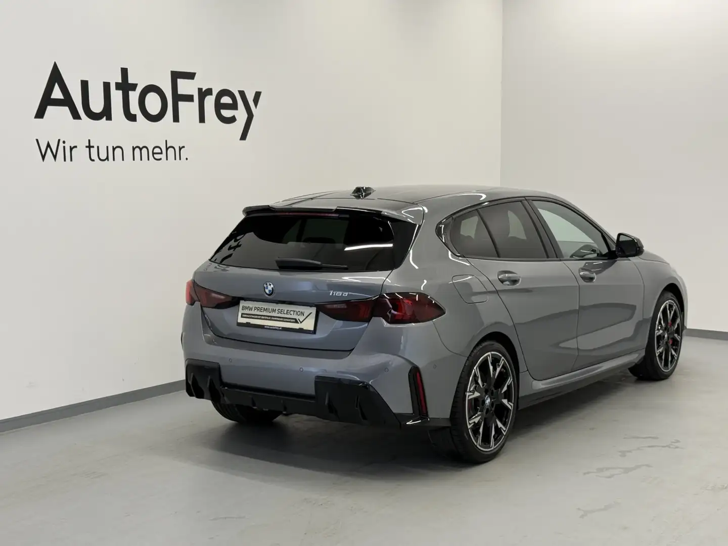 BMW 118 d Grau - 2