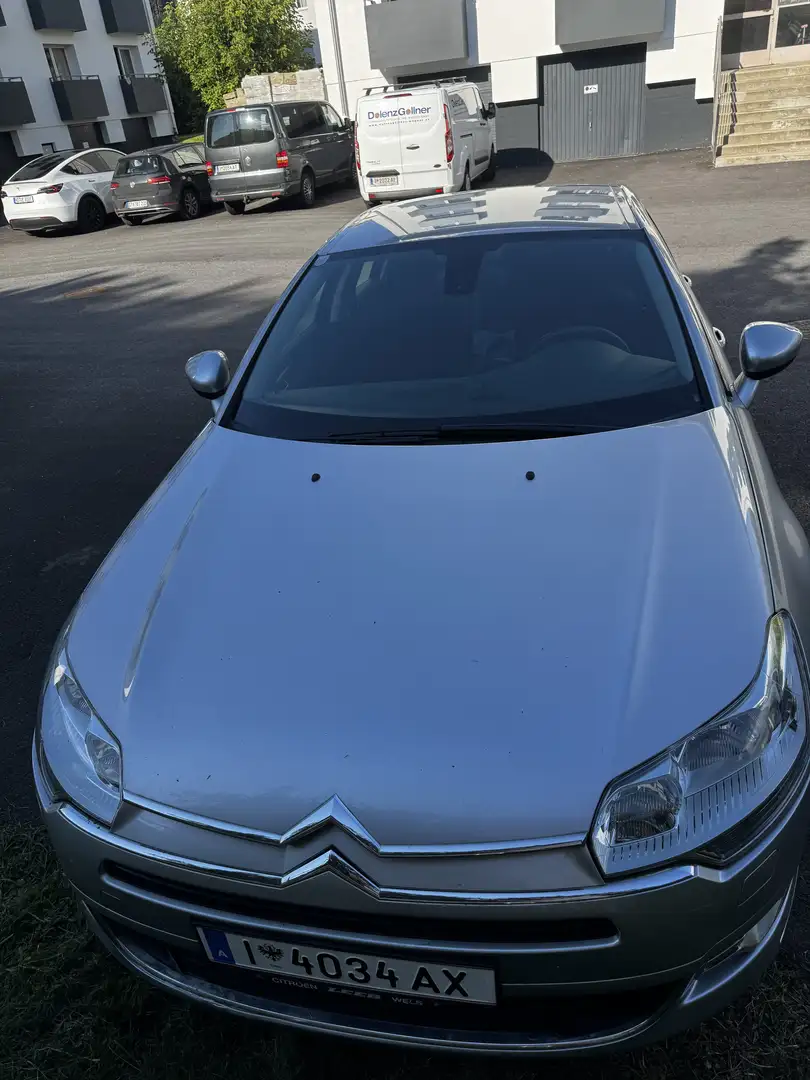 Citroen C5 2.2 HDI Exclusive Grau - 1