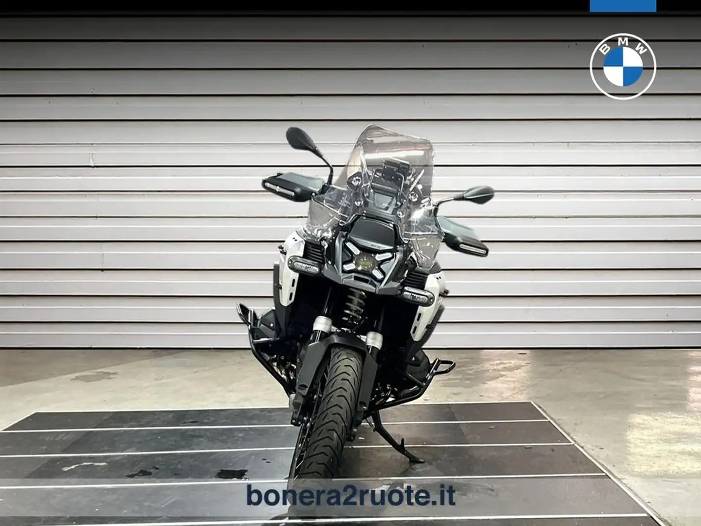 BMW R1300 GS Adventure my25 Zwart - 2