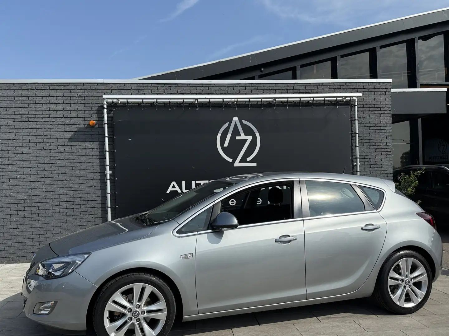 Opel Astra 1.6 Turbo Sport Automaat ! Gris - 1