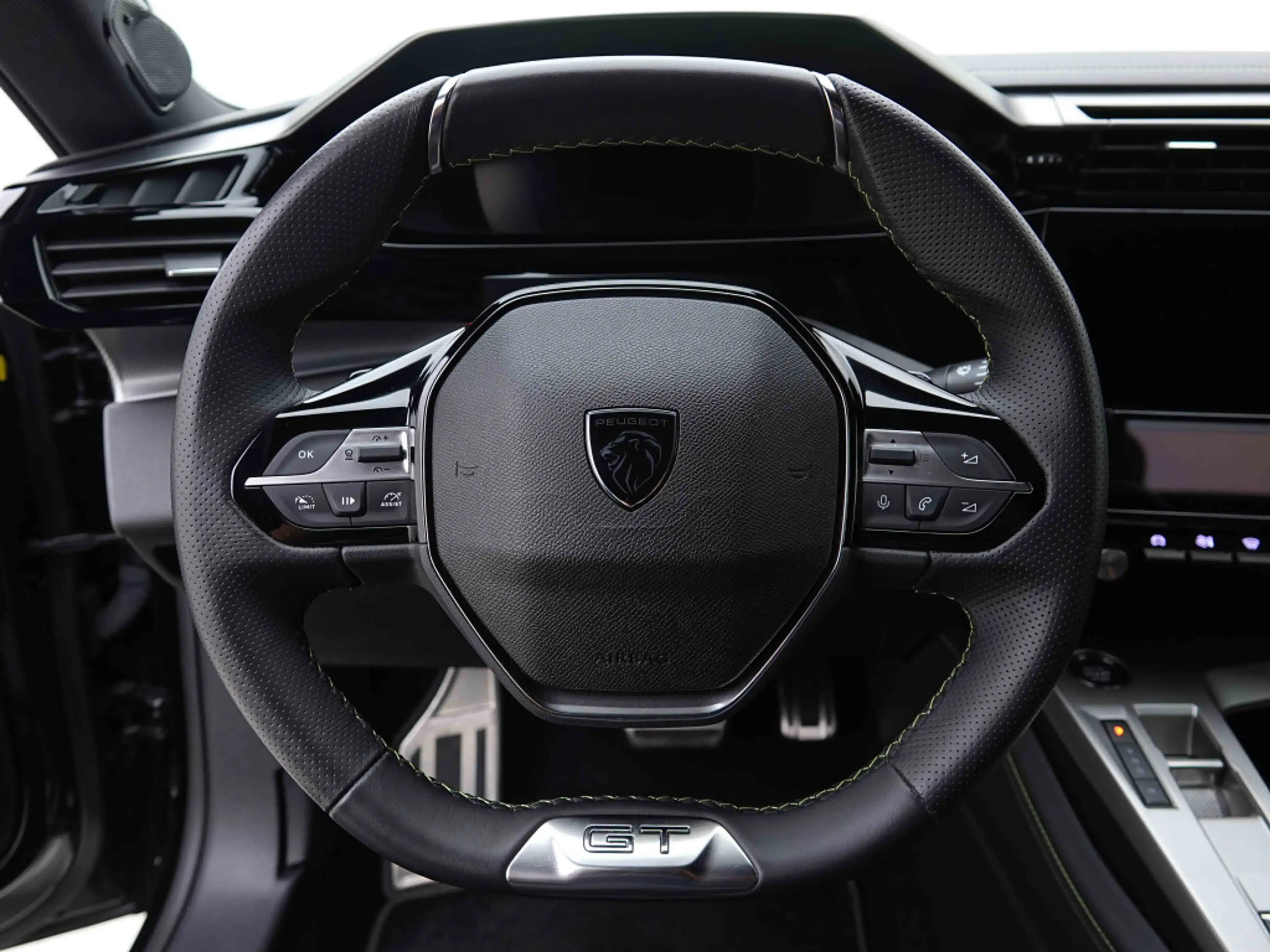 Peugeot 308 1.2 T 130 AUT SW GT | GPS | 360CAM | Focal Hi-Fi — photo 10