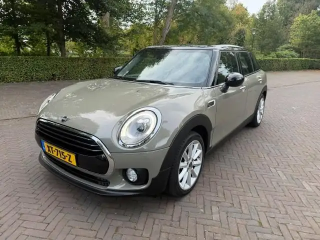 MINI Cooper Clubman 1.5 Pepper Automaat Halfleer/Stoelverwarming/Navig