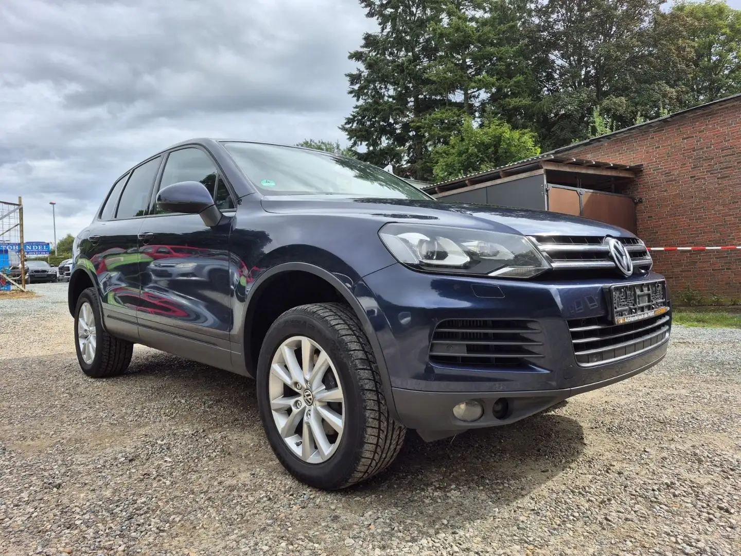 Volkswagen Touareg 3.0 V6 TDI*AHK*TÜV NEU Schwarz - 1