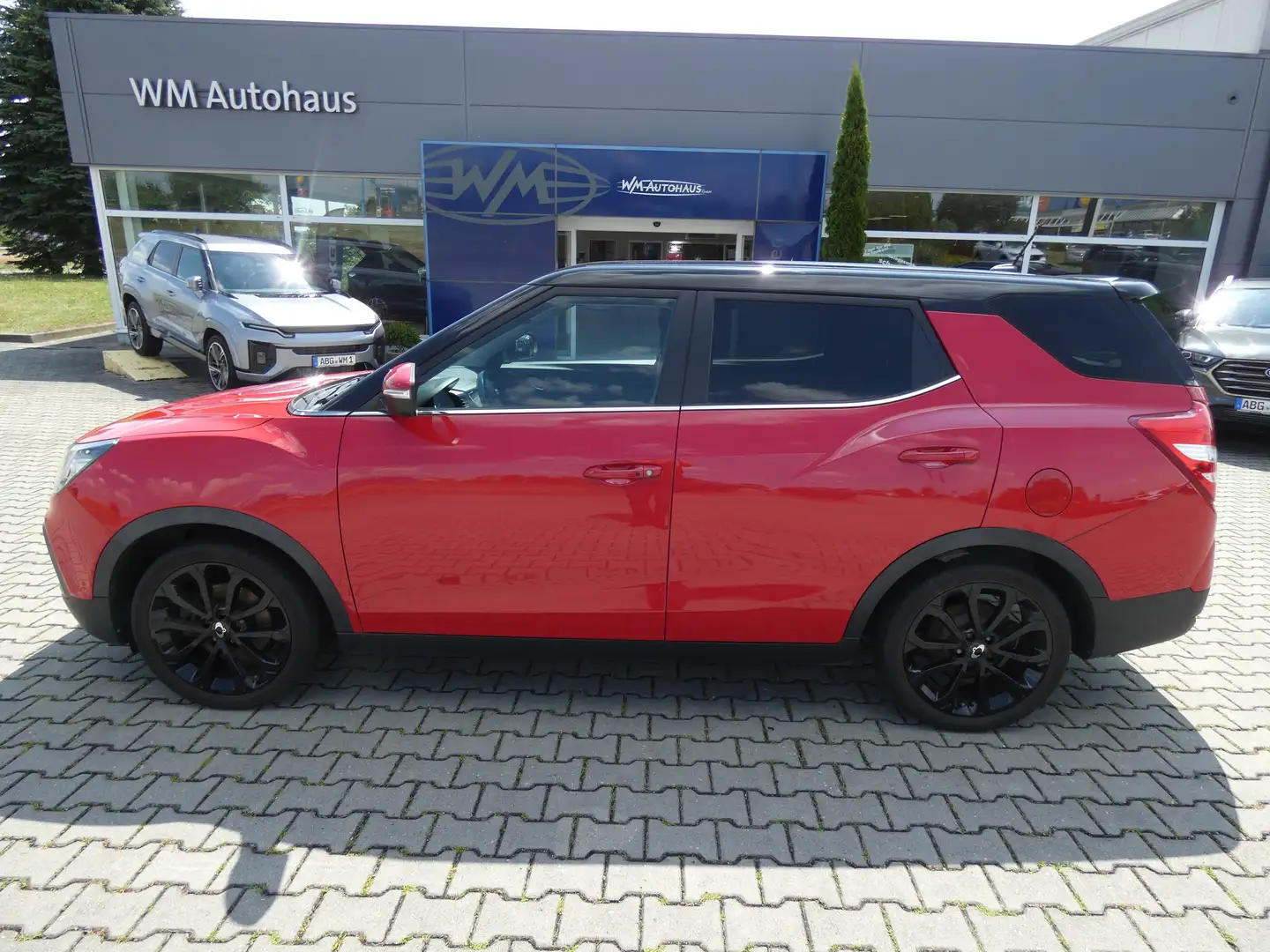 SsangYong XLV 1,6 2WD Sapphire Navi Leder Sitzheizg. Keyless TOP Rot - 2