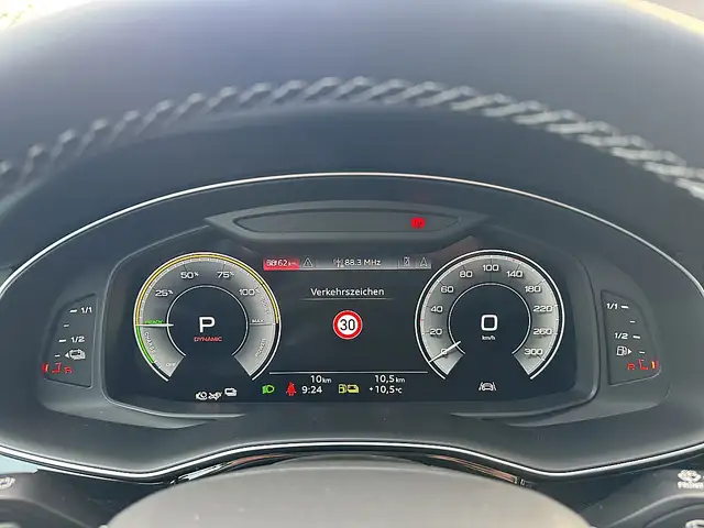 Audi Q7 60 TFSI e PHEV quattro Panorama, AHK, Matrix, K... Ansicht 30