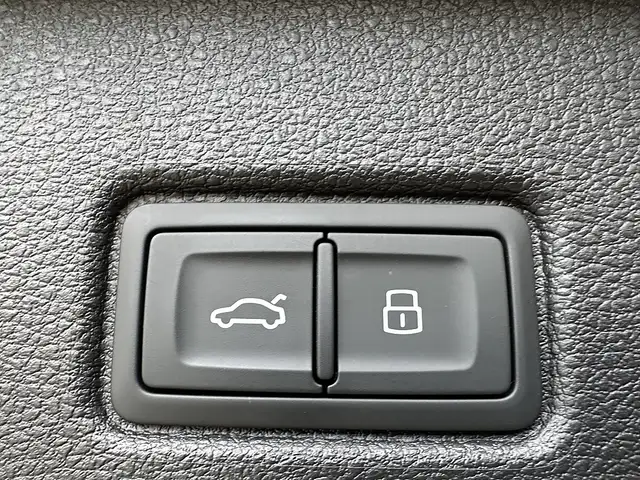 Audi Q7 60 TFSI e PHEV quattro Panorama, AHK, Matrix, K... Ansicht 10