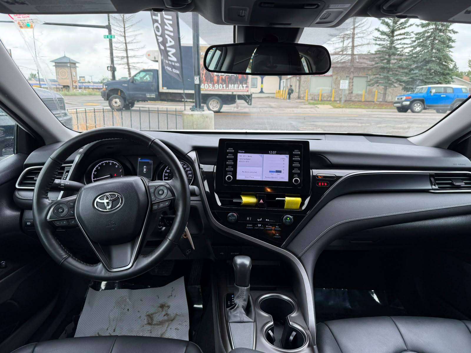 2024 Toyota Camry Sedan — view 11