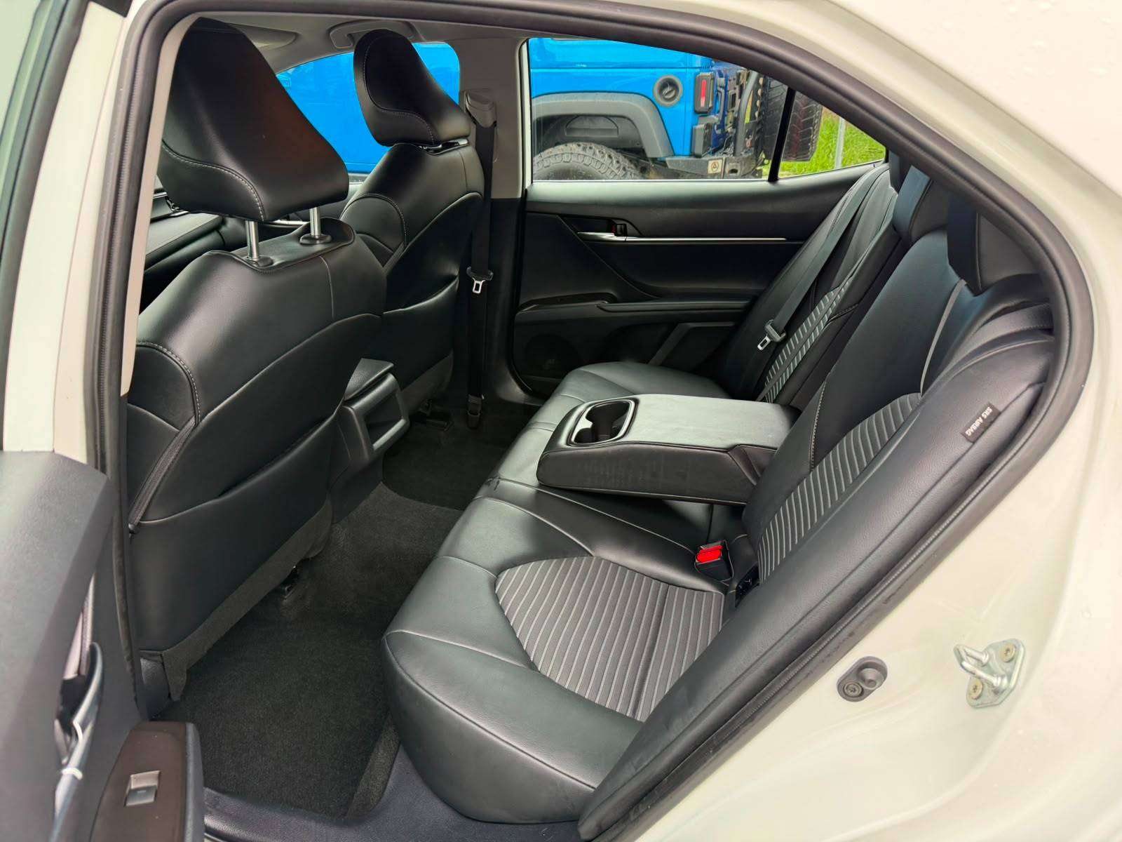 2024 Toyota Camry Sedan — view 10