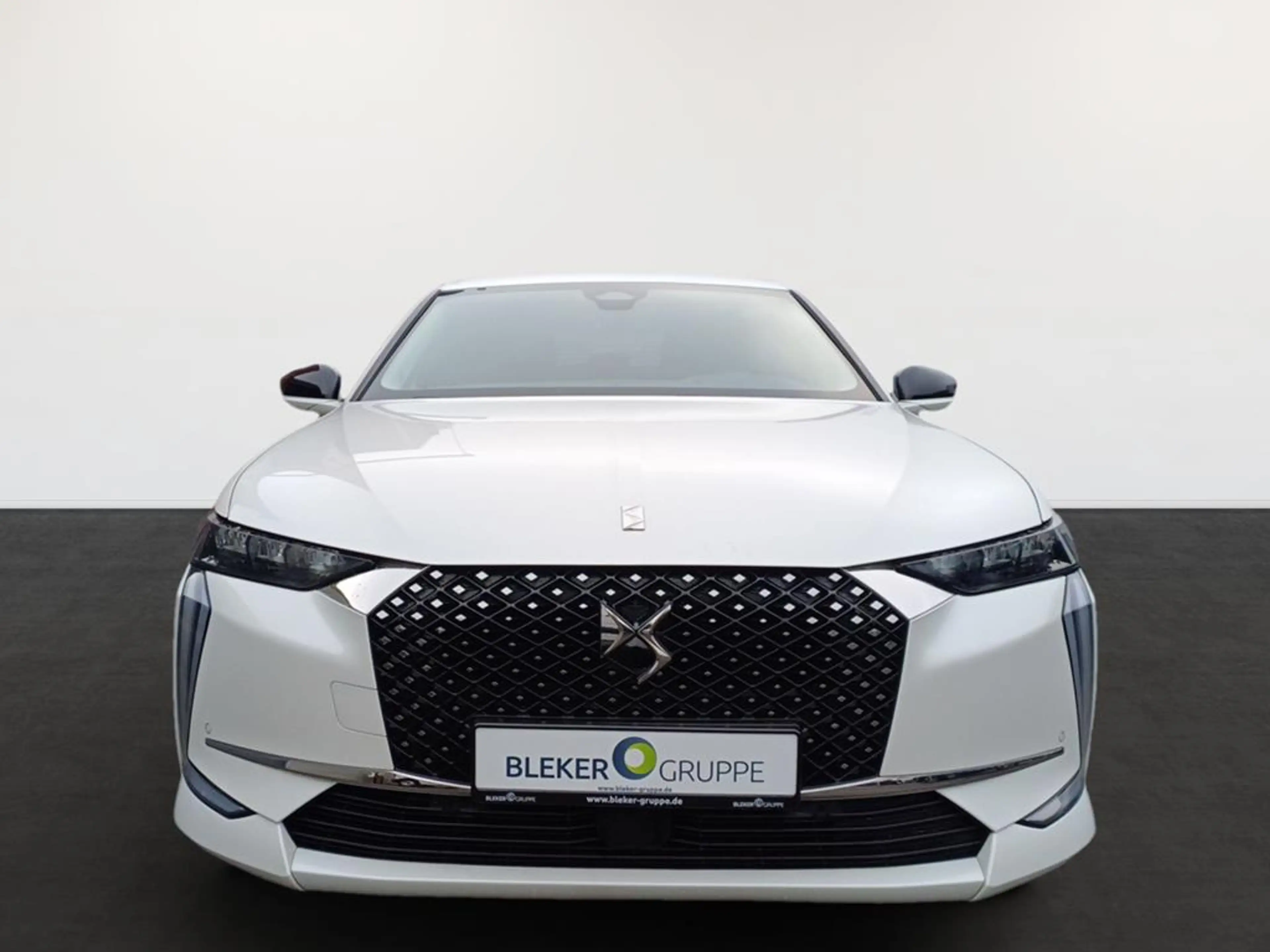 DS Automobiles DS 4 DS 4 PureTech 130 Trocadero — photo 3