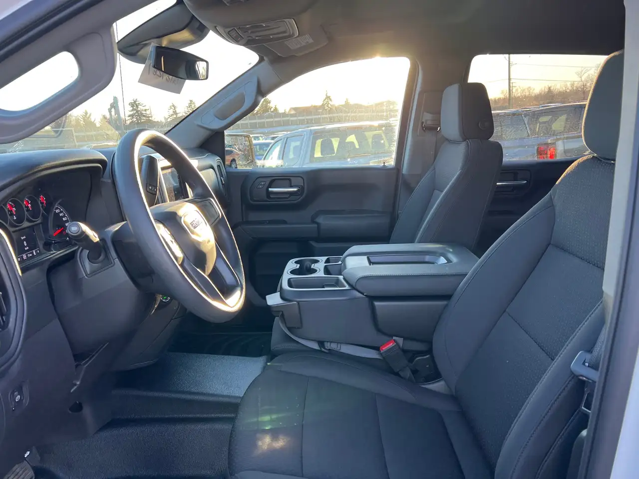 GMC Sierra 1500 снимка GMC Sierra 1500