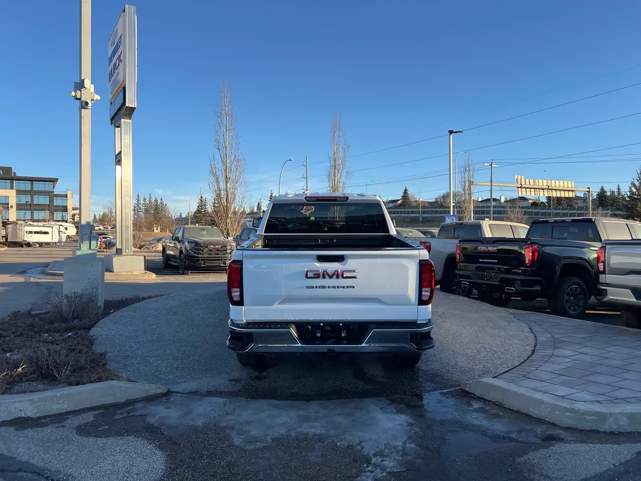GMC Sierra 1500 снимка GMC Sierra 1500