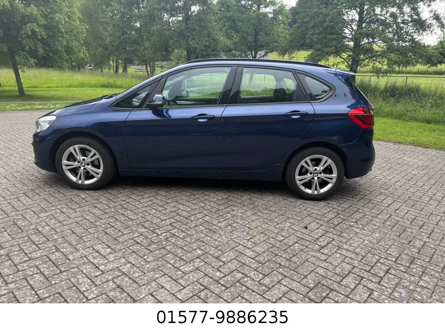 BMW 218 Bleu - 2