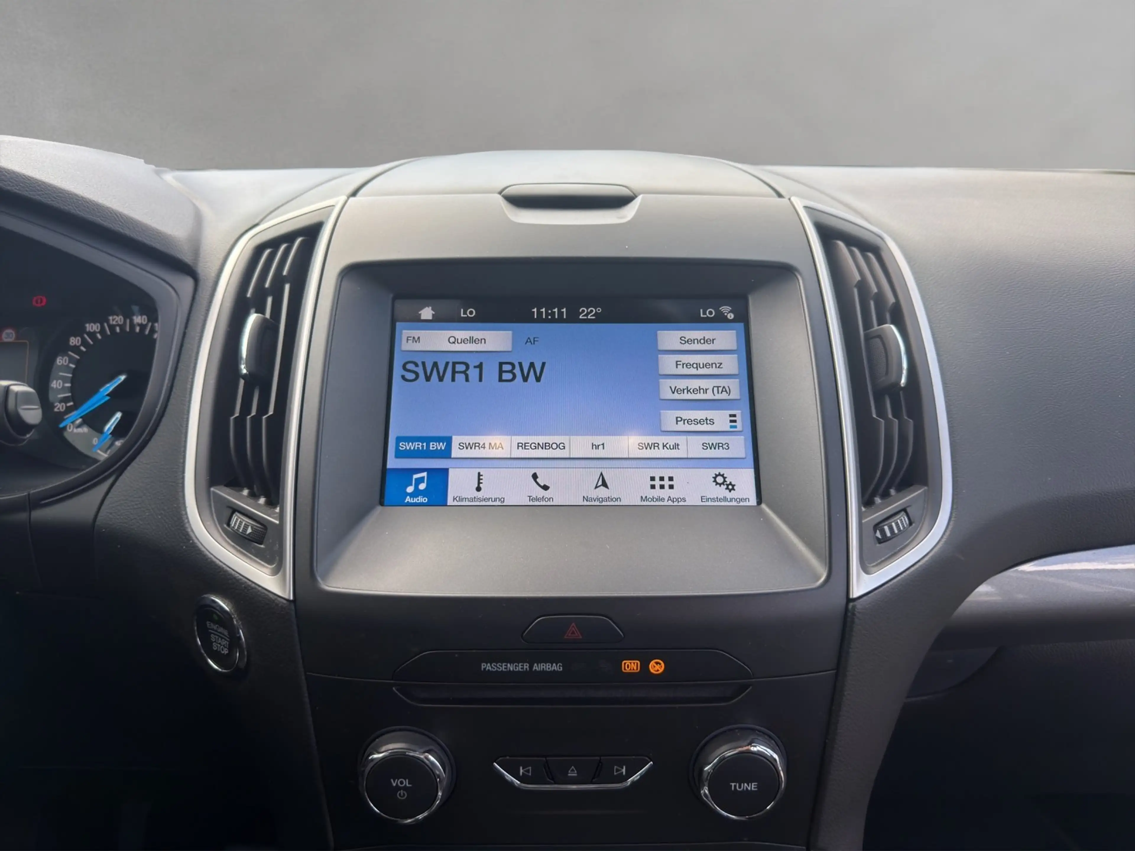 Ford S-Max 1.5 Business KAMERA/TEMPOMAT/NAVI/SHZ/ — photo 12