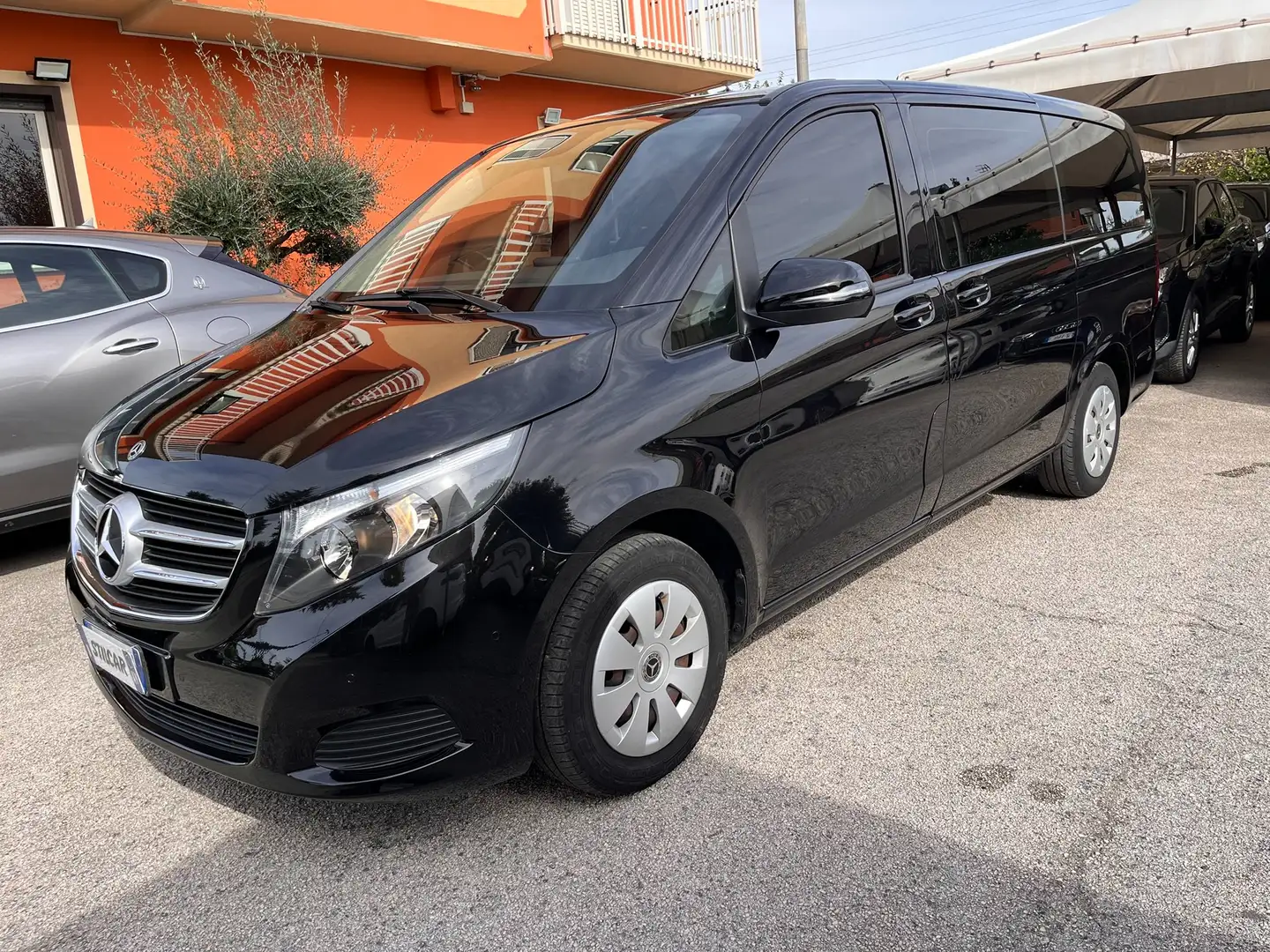Mercedes-Benz V Classe V V220 cdi 8 Posti Long Executive GARANTITO Noir - 2
