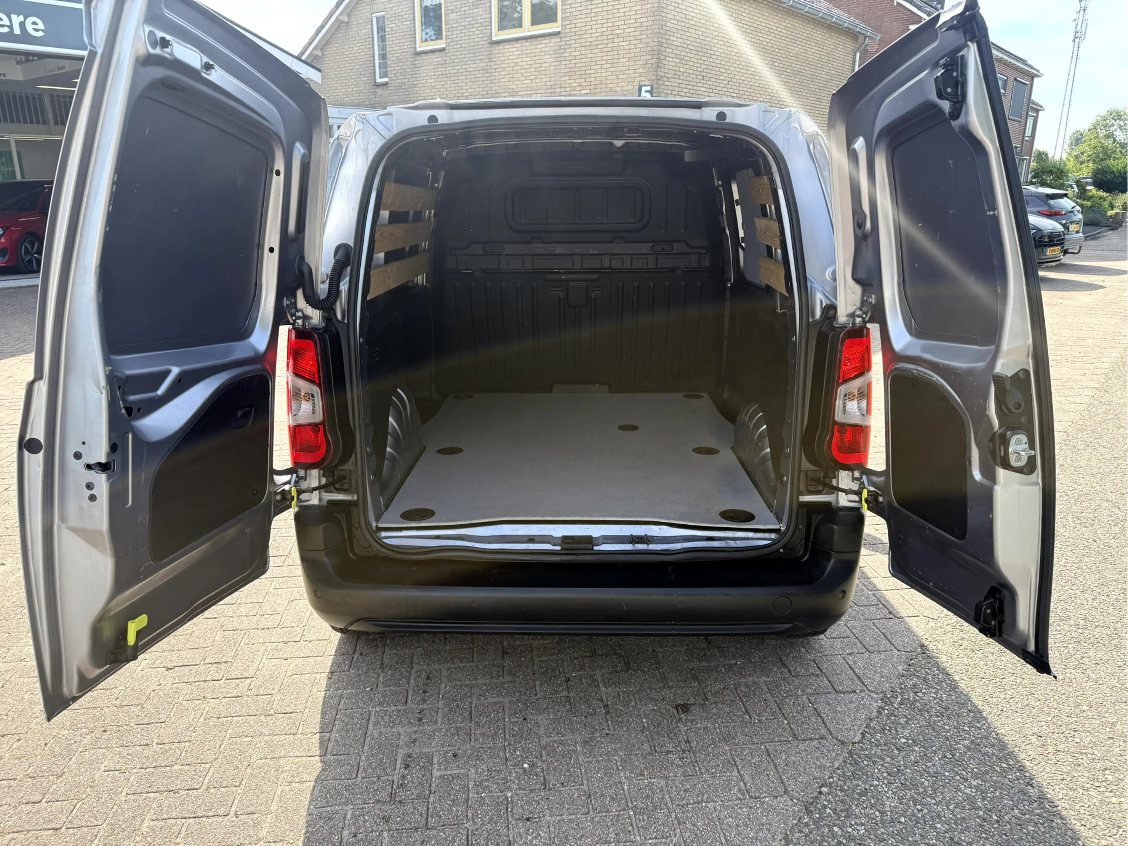 Opel Combo 1.5D 130pk Automaat Navi, App Connect — photo 13